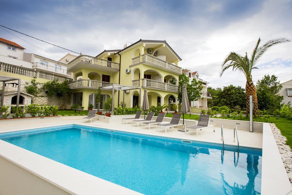 Apartments Bago Trogir Exterior photo