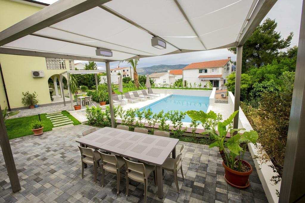 Apartments Bago Trogir Exterior photo