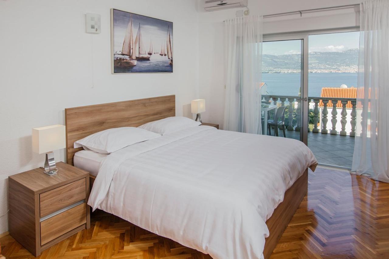 Apartments Bago Trogir Exterior photo