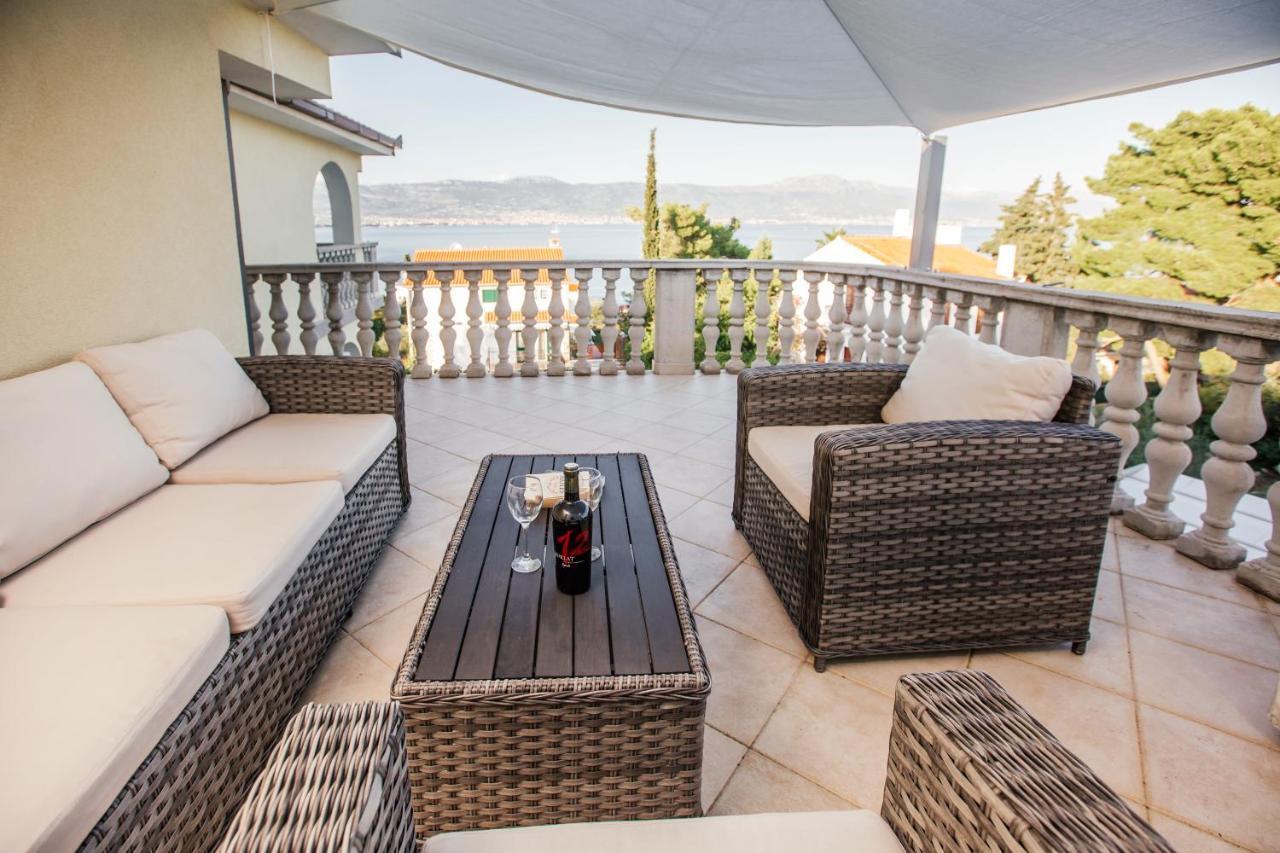 Apartments Bago Trogir Exterior photo